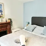 Meubles Saint Marc Apartman *