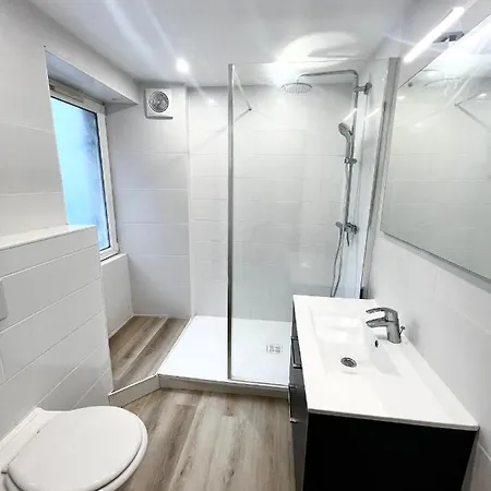 Apartment Meubles Saint Marc *