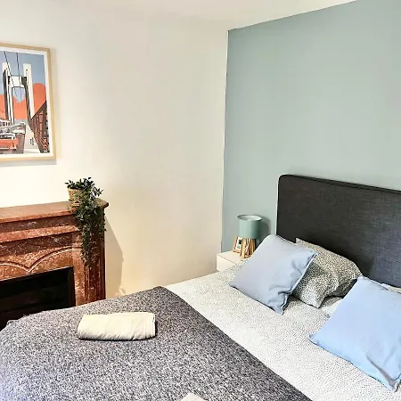 Meublés Saint Marc Appartement *