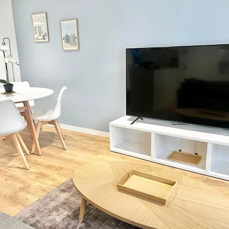 アパート Meubles Saint Marc *